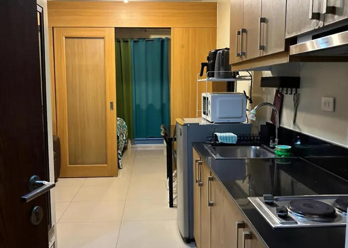 Staycation Shell Residences Apartment
